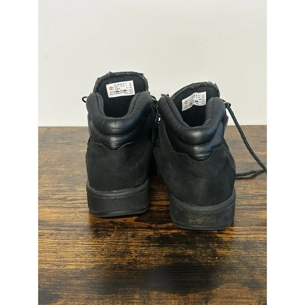 Timberland Kids Field Boots In Black Nubuck Leather Size 1.5 M Youth